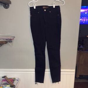 Judy Blue Black Ankle Cropped Jeans